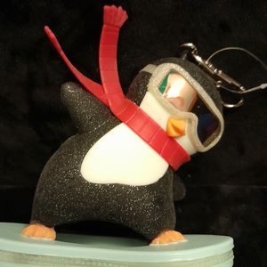 BBW SURFING PENGUIN POS HOLDER RETIRED